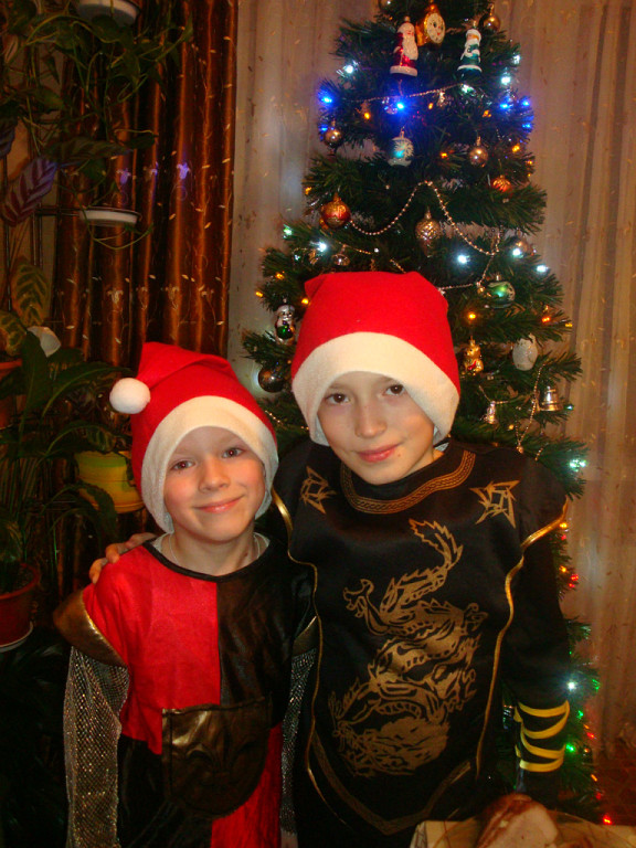 Два новогодних гнома