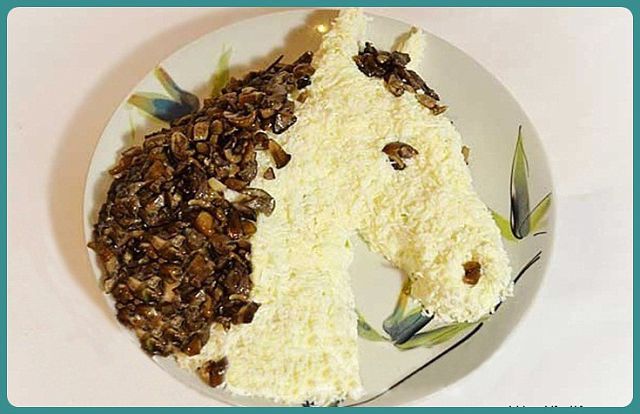 Новогодняя лошадка