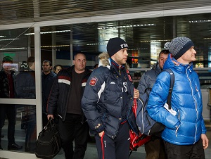 Прибытие сборной России. Фото с сайта www.baikal-bandy.ru