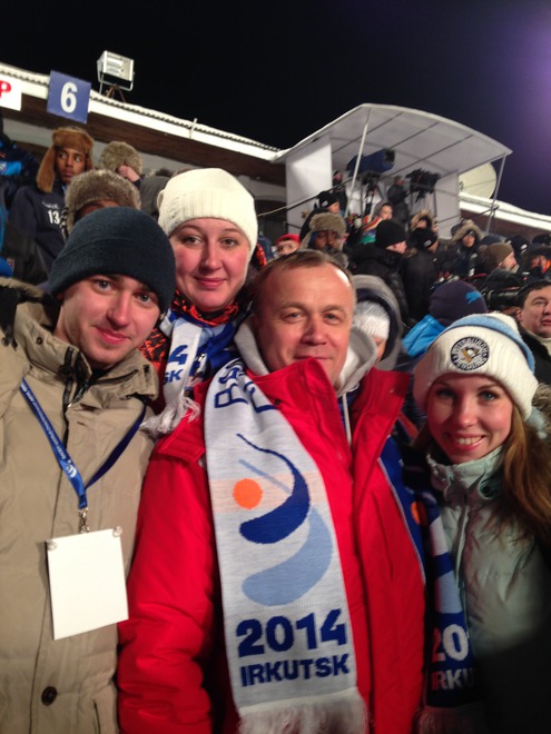 С Сергеем Ерощенко на открытии чемпионата. Фото Россия — Швеция. Фото Евгения Невидимова